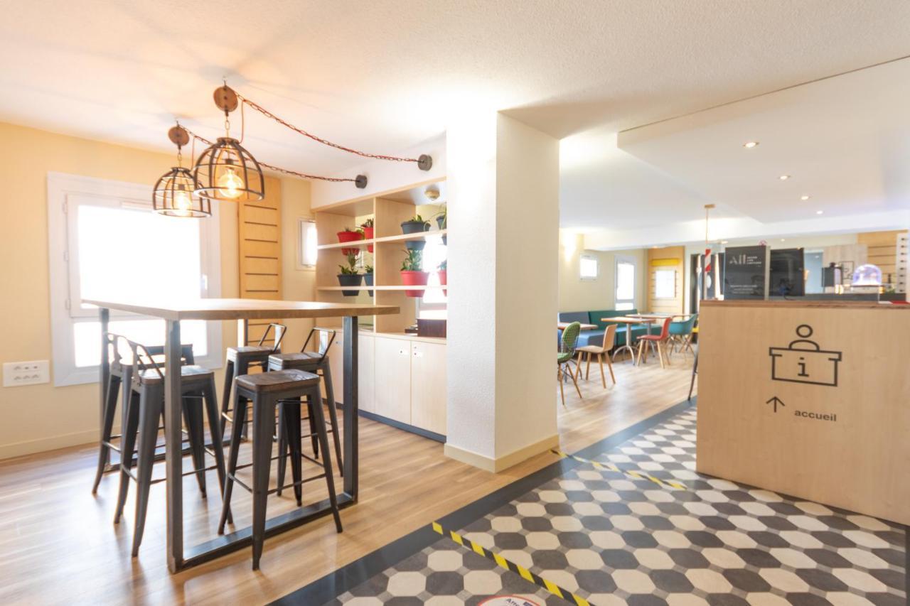 Ibis Rochefort Exterior photo