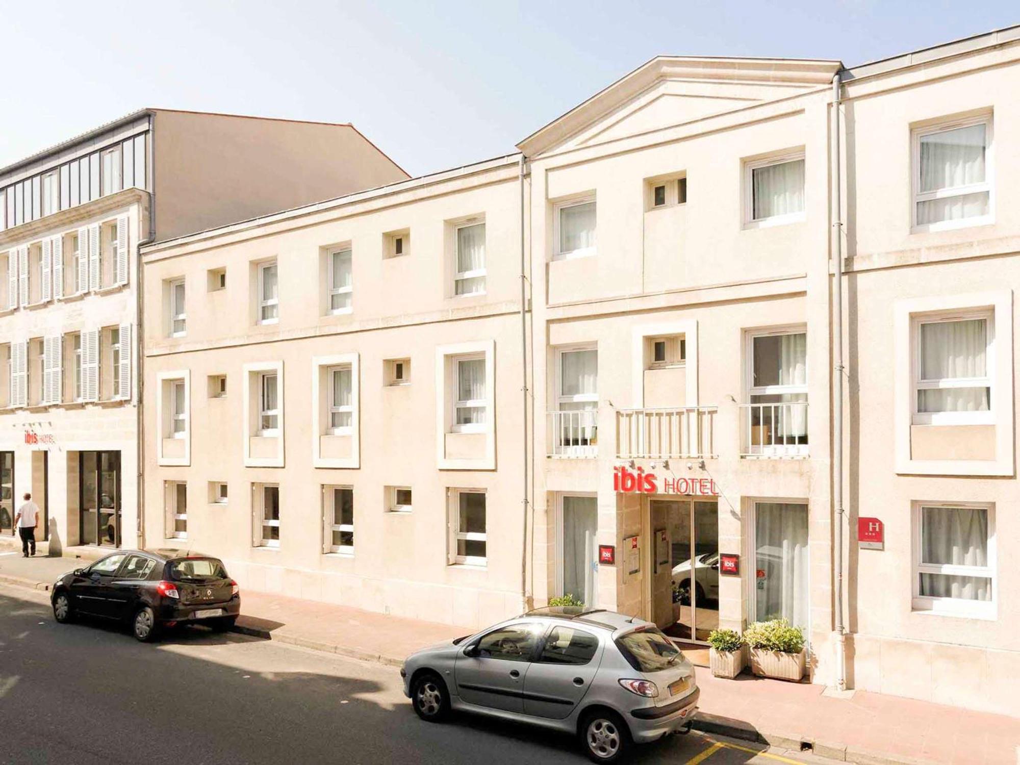 Ibis Rochefort Exterior photo