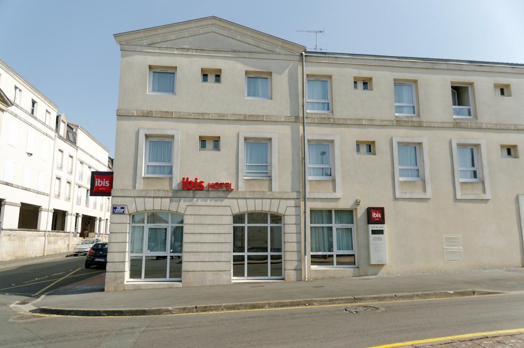 Ibis Rochefort Exterior photo